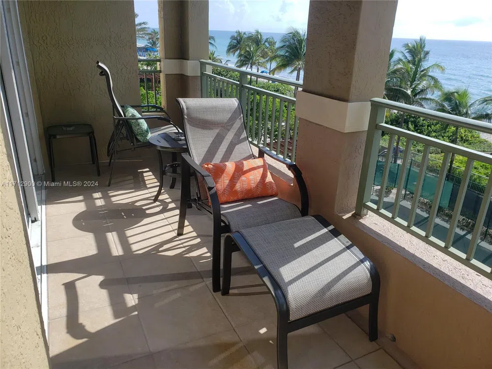 2080 S Ocean Dr #311 Hallandale Beach, FL 33009