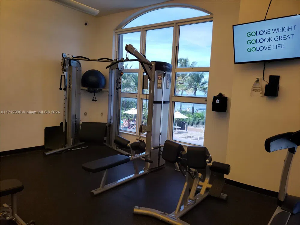 2080 S Ocean Dr #311 Hallandale Beach, FL 33009