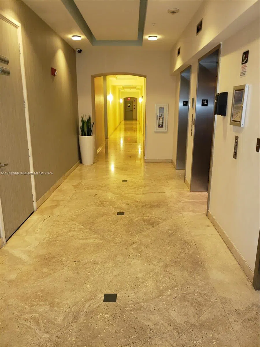 2080 S Ocean Dr #311 Hallandale Beach, FL 33009