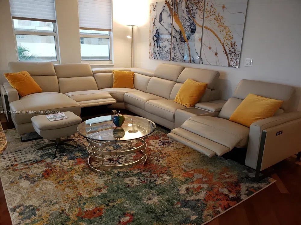 2080 S Ocean Dr #311 Hallandale Beach, FL 33009