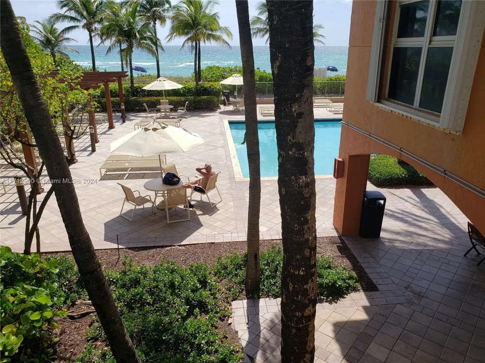 2080 S Ocean Dr #311 Hallandale Beach, FL 33009