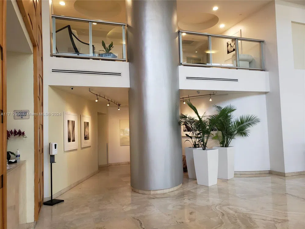 2080 S Ocean Dr #311 Hallandale Beach, FL 33009