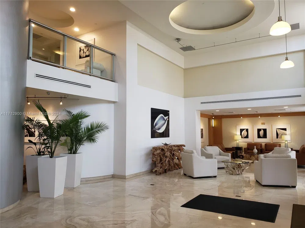 2080 S Ocean Dr #311 Hallandale Beach, FL 33009