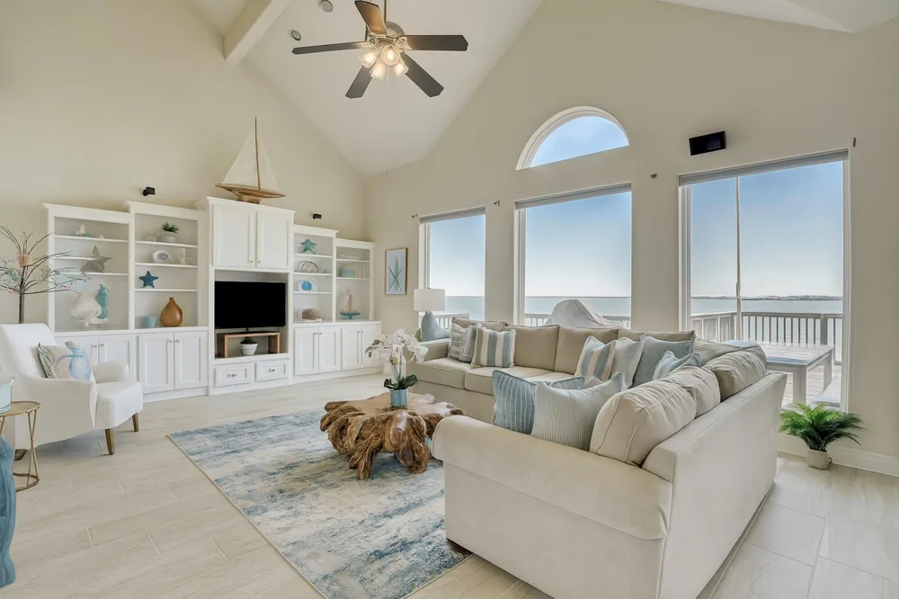 442 Jeanie Lynn Street Tiki Island, TX 77554