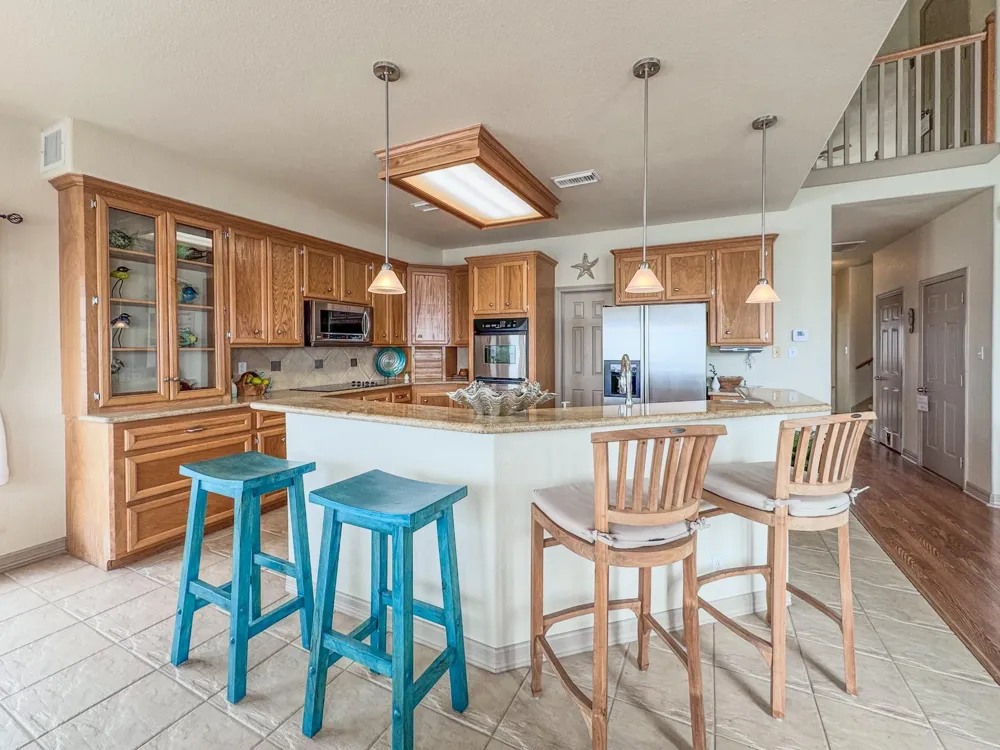 442 Jeanie Lynn Street Tiki Island, TX 77554