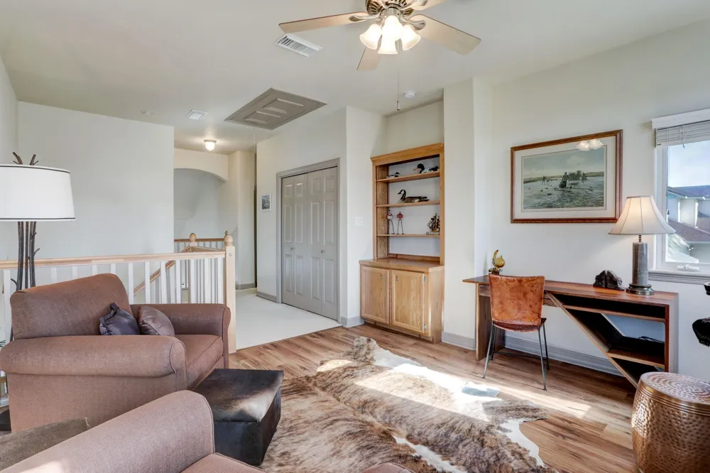 442 Jeanie Lynn Street Tiki Island, TX 77554