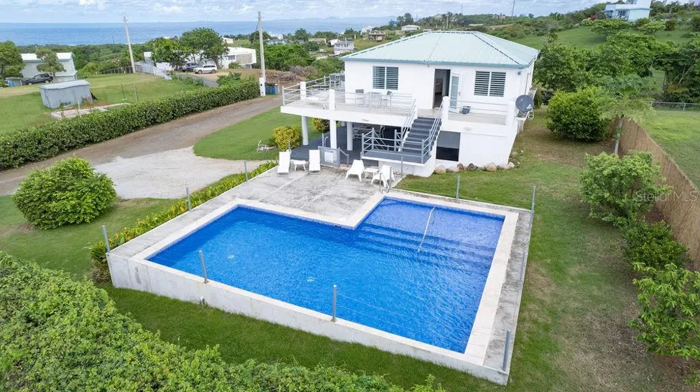 590-A CALLE 16, COMM VILLA BORINQUEN Vieques, PR 00765