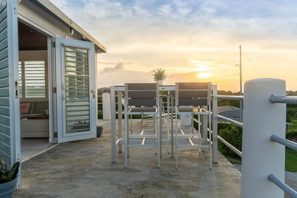 590-A CALLE 16, COMM VILLA BORINQUEN Vieques, PR 00765