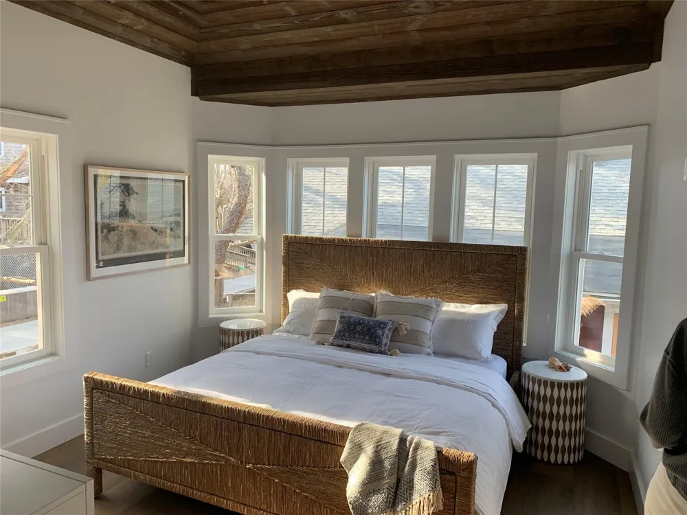 274 Cottage Walk Ocean Beach, NY 11770