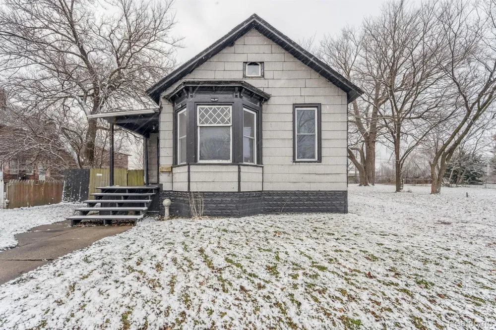 2619 WABASH STREET Detroit City, MI 48216