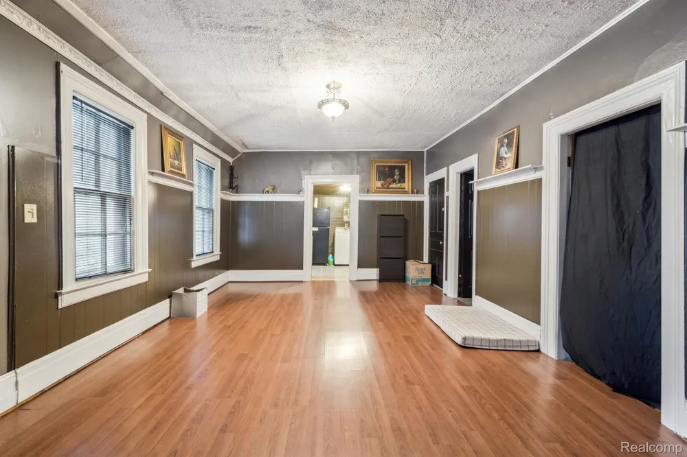 2619 WABASH STREET Detroit City, MI 48216