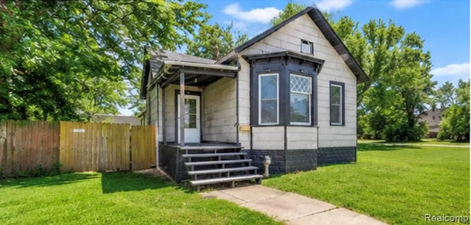 2619 WABASH STREET Detroit City, MI 48216