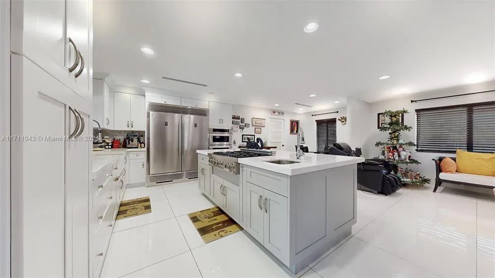 27200 SW 162nd Ave Homestead, FL 33031