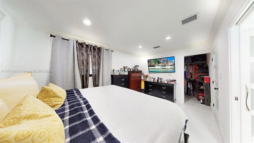 27200 SW 162nd Ave Homestead, FL 33031