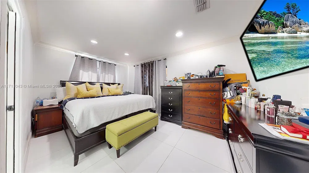 27200 SW 162nd Ave Homestead, FL 33031