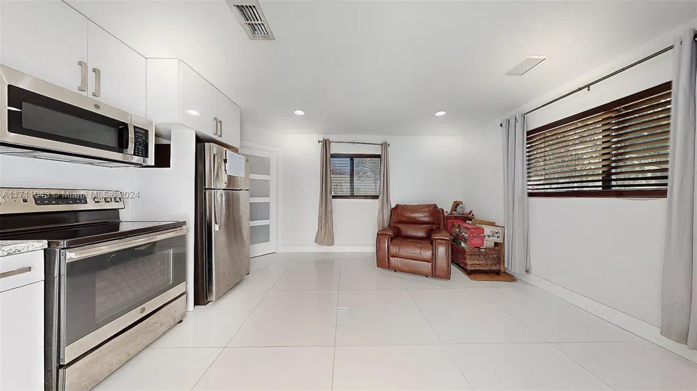27200 SW 162nd Ave Homestead, FL 33031