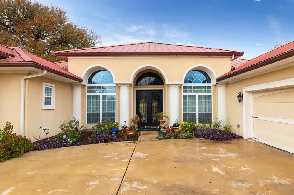 1202 Sierra Vista Cove Lockhart, TX 78644