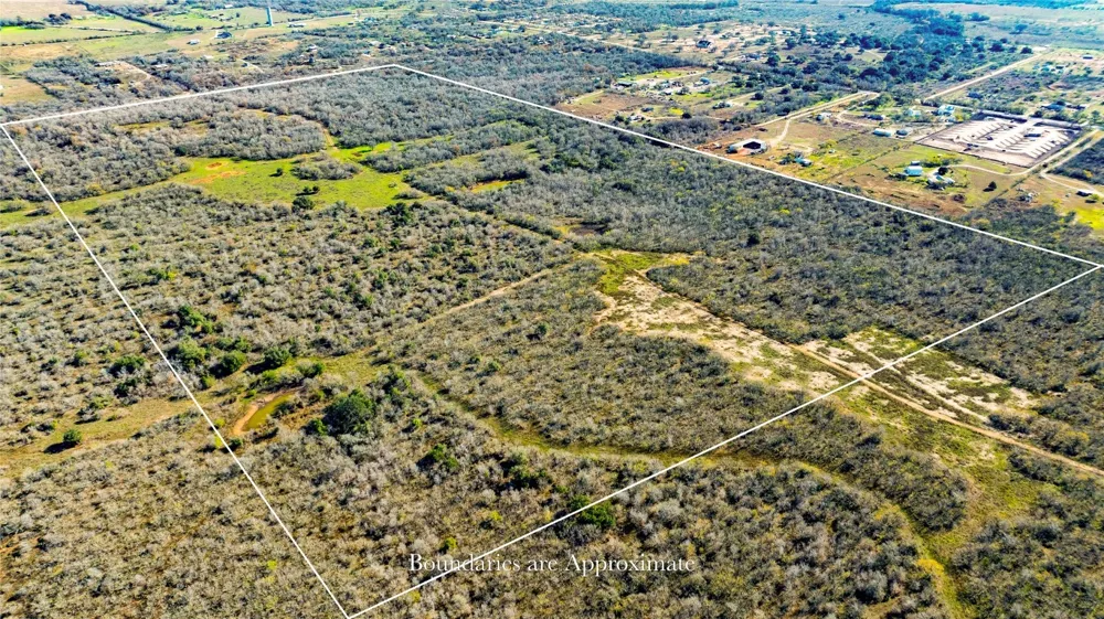 399 Seals Creek Road Lockhart, TX 78644