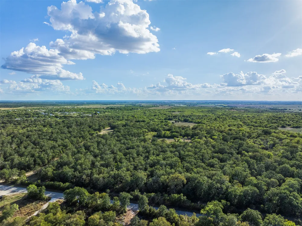 399 Seals Creek Road Lockhart, TX 78644