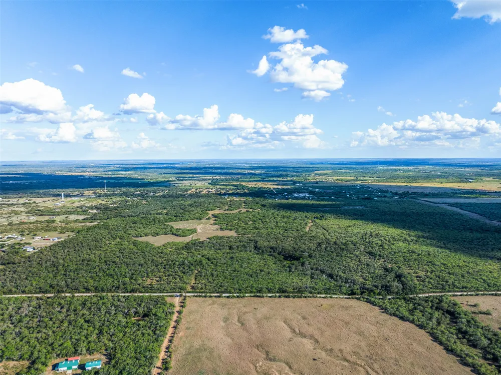 399 Seals Creek Road Lockhart, TX 78644
