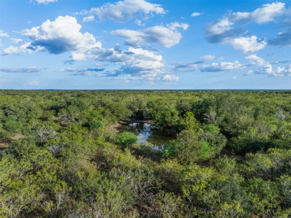 399 Seals Creek Road Lockhart, TX 78644