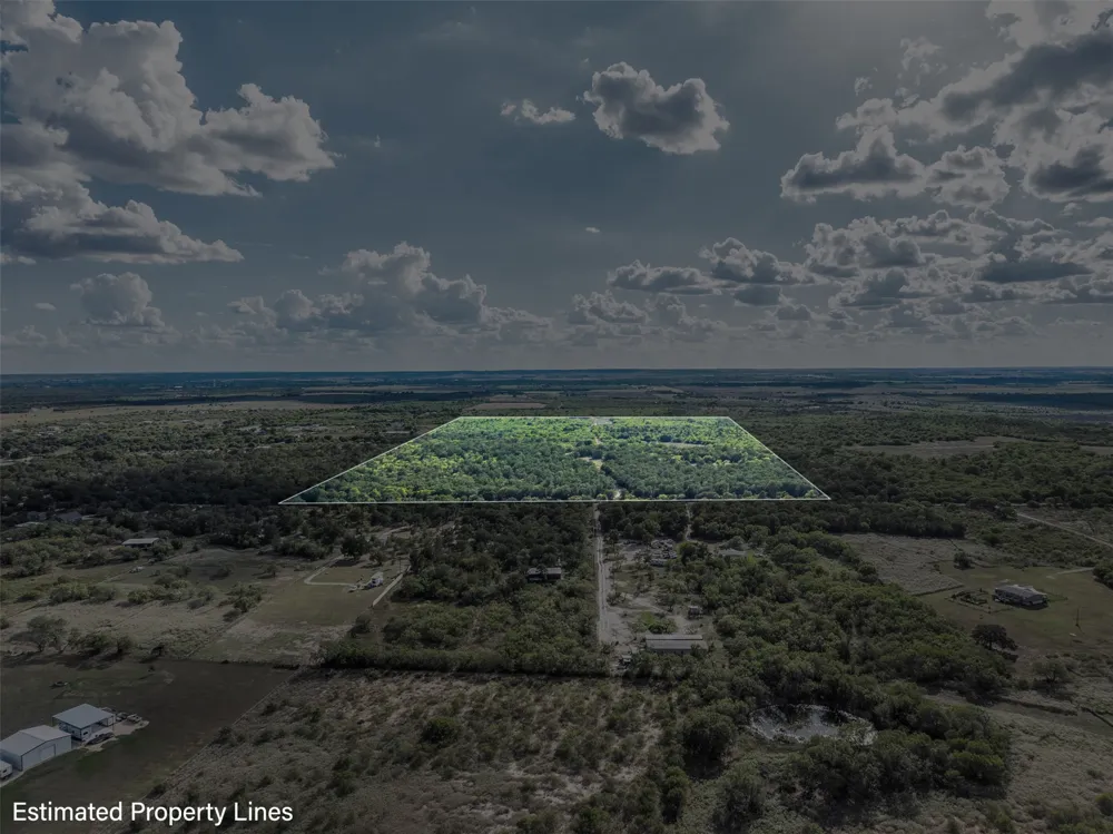 399 Seals Creek Road Lockhart, TX 78644