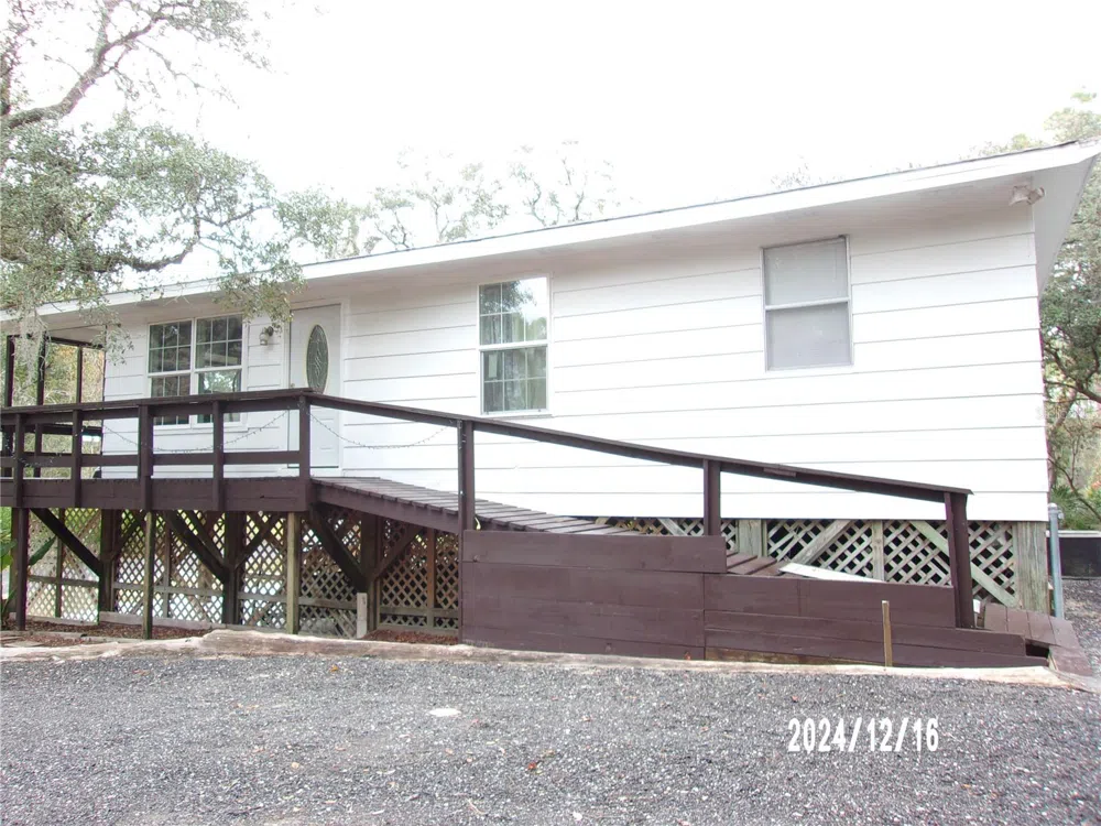 17935 SE 10TH PLACE Silver Springs, FL 34488