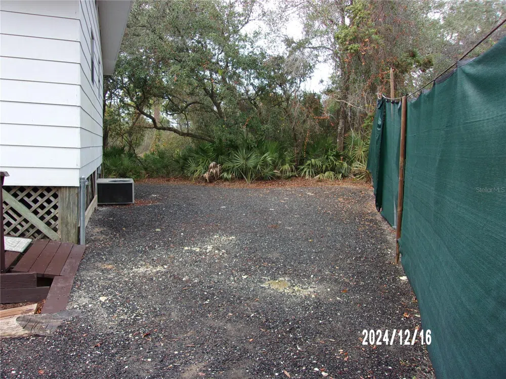 17935 SE 10TH PLACE Silver Springs, FL 34488