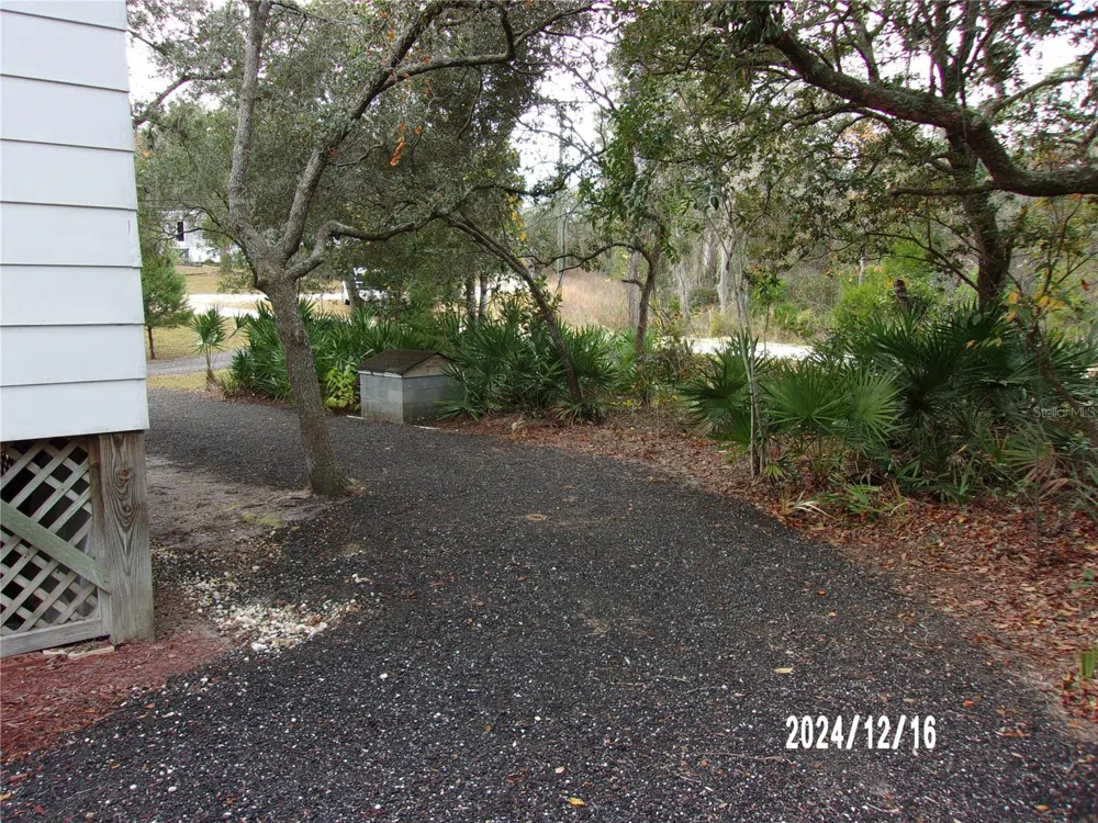 17935 SE 10TH PLACE Silver Springs, FL 34488
