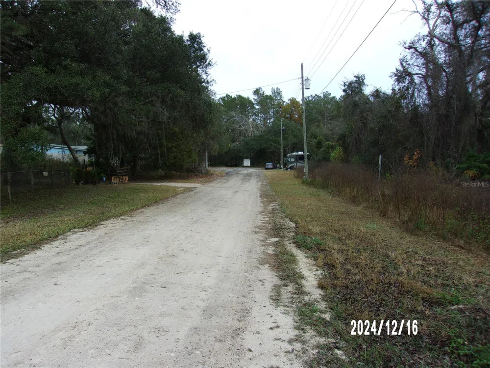17935 SE 10TH PLACE Silver Springs, FL 34488