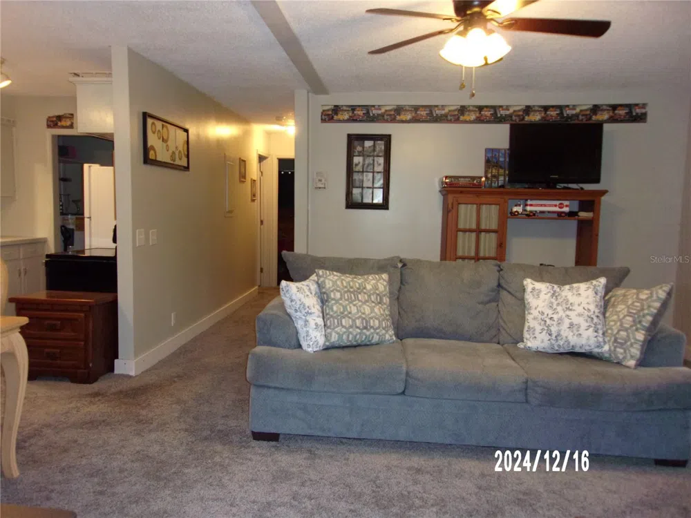 17935 SE 10TH PLACE Silver Springs, FL 34488