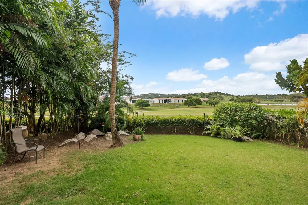 26 FLAMBOYAN GREENS Humacao, PR 00791