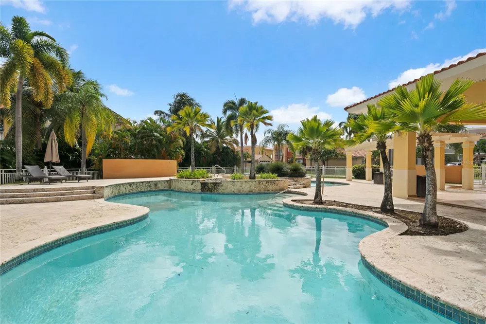 26 FLAMBOYAN GREENS Humacao, PR 00791