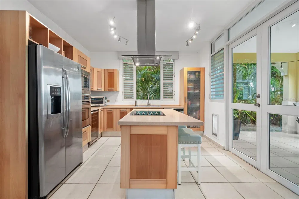 26 FLAMBOYAN GREENS Humacao, PR 00791