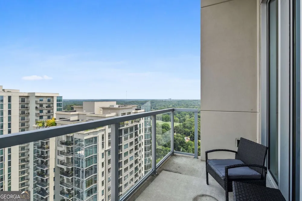 205 12th ST Atlanta, GA 30309