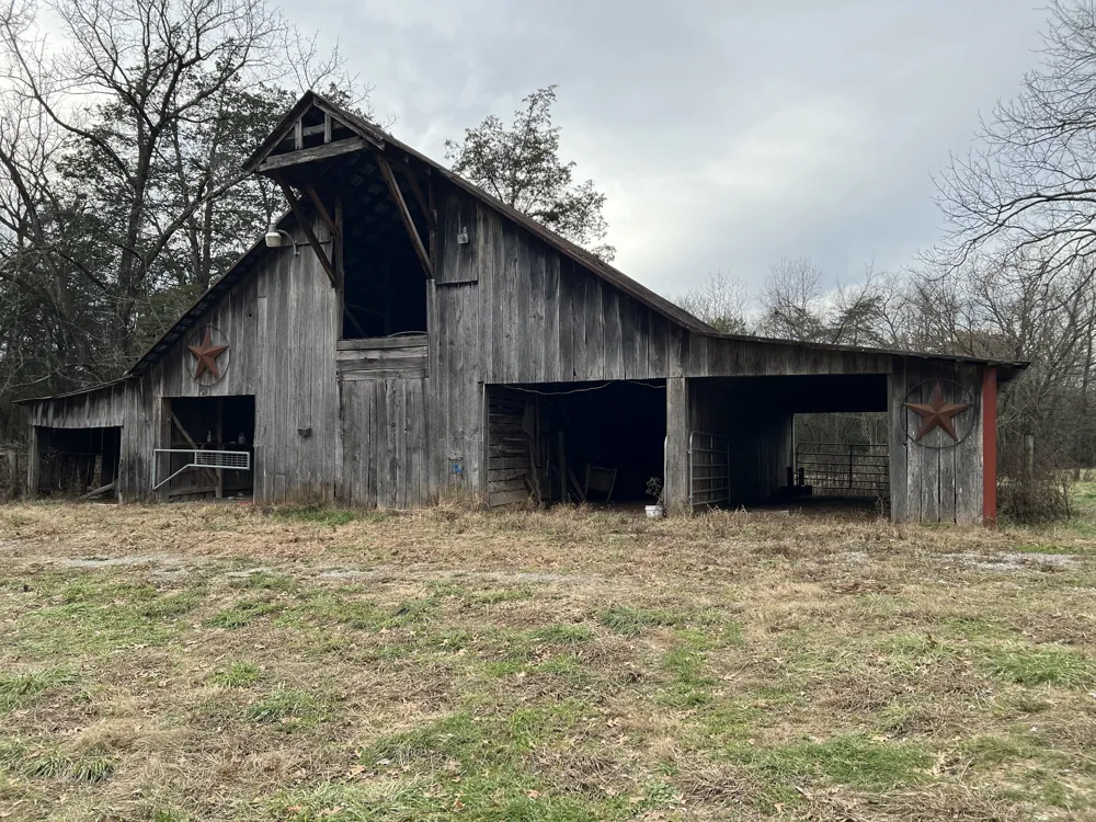 1 Pyles Rd Chapel Hill, TN 37034