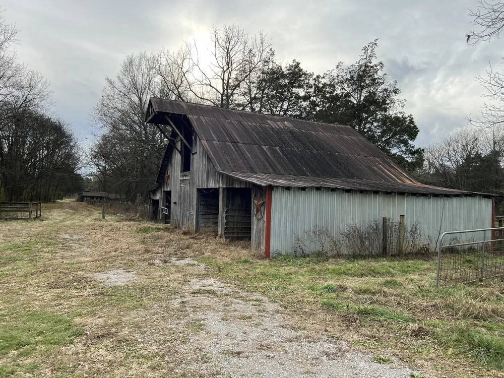 1 Pyles Rd Chapel Hill, TN 37034