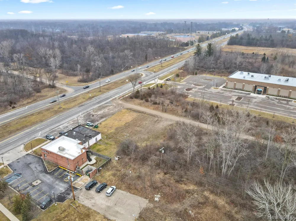 43415 MICHIGAN AVENUE Canton Charter Township, MI 48188