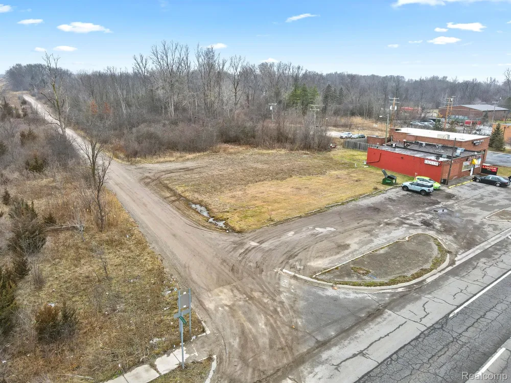 43415 MICHIGAN AVENUE Canton Charter Township, MI 48188