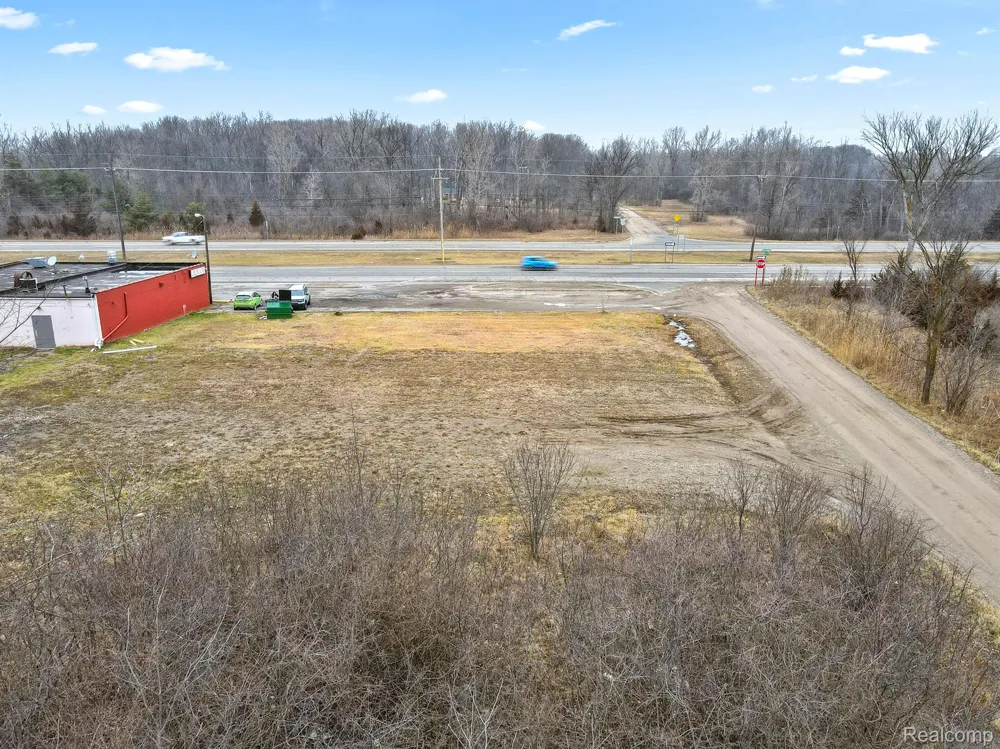 43415 MICHIGAN AVENUE Canton Charter Township, MI 48188