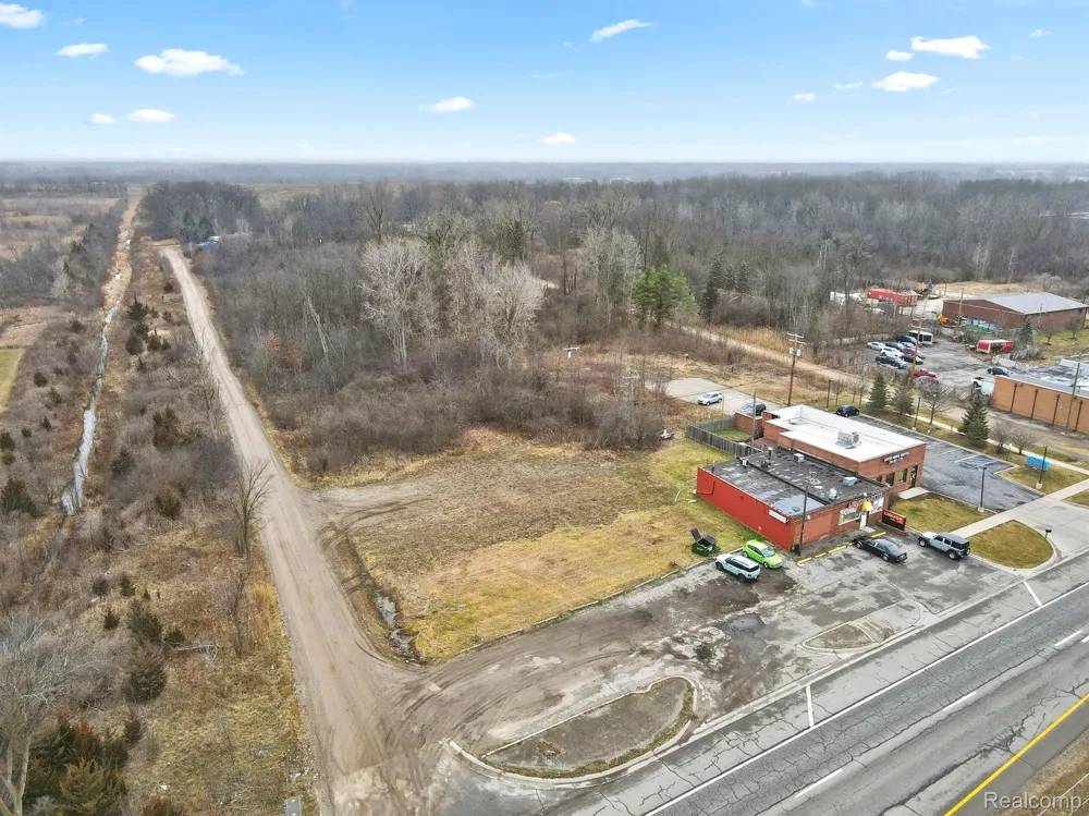 43415 MICHIGAN AVENUE Canton Charter Township, MI 48188