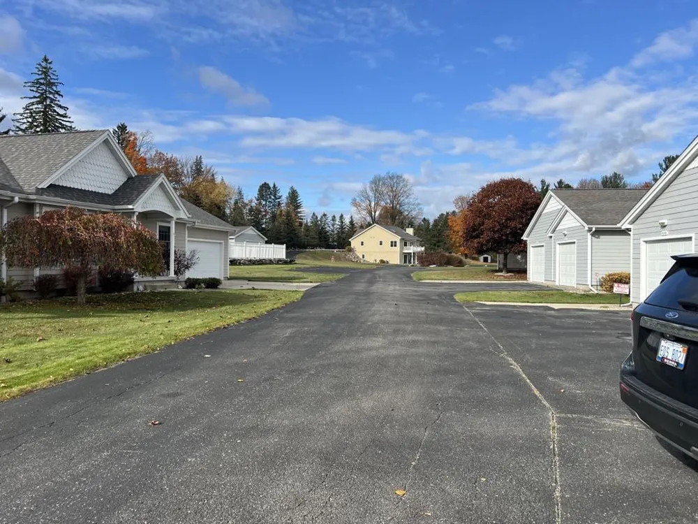 2819 West Shore Drive Central Lake Township, MI 49622