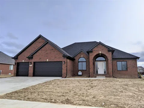 8199 Hunters Ridge Drive