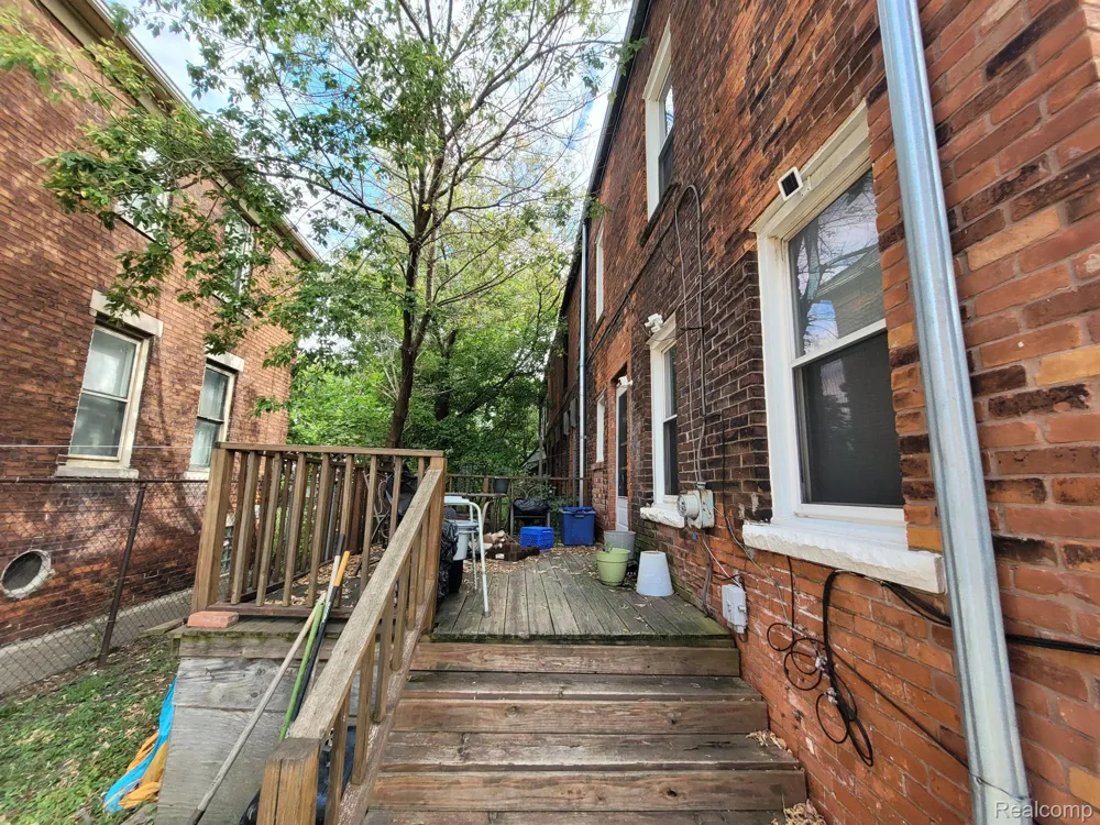 3828 SCOVEL Detroit City, MI 48208