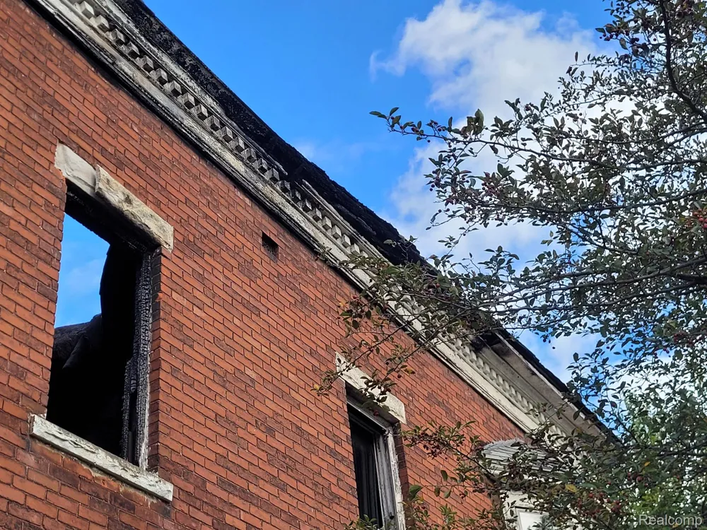 3828 SCOVEL Detroit City, MI 48208