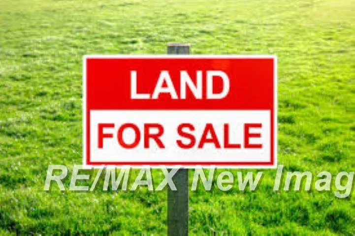 Bay Road Kochville Township, MI 48604