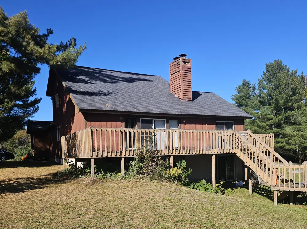 8091 Goebel Road South Arm Township, MI 49727