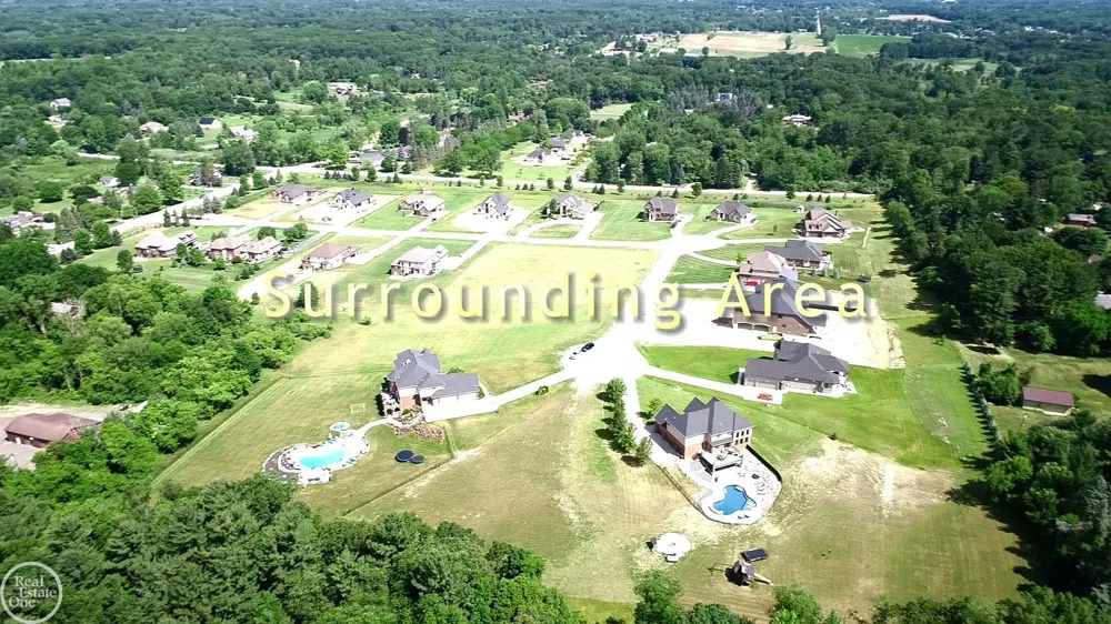 8401 Pine Knoll Drive Bruce Township, MI 48065