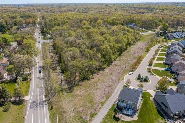 Wise Road Commerce Charter Township, MI 48382
