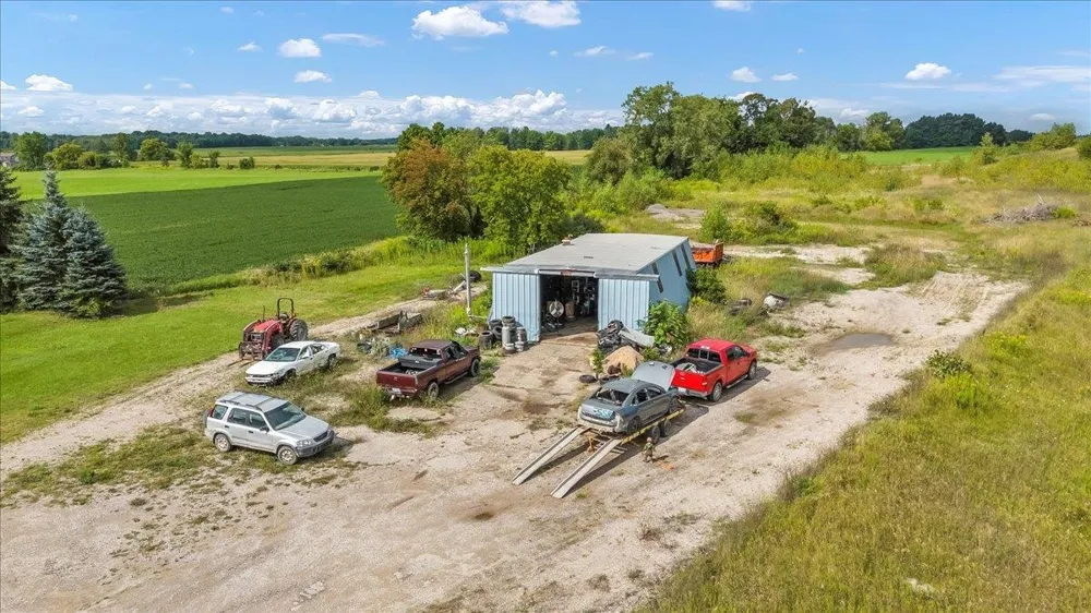 1870 M-65 Burleigh Township, MI 48770